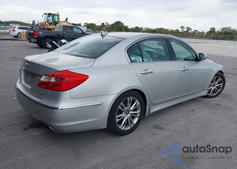 2012 Hyundai Genesis 3.8 z USA, uszkodzony, nr VIN KMHGC4DD5CU167974